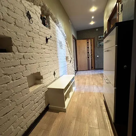 Promenade With Two Bedrooms شقة نارفا
